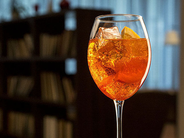 Aperol Spritz, Cocktail Recipe ➦ INSHAKER